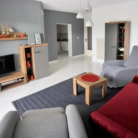 Apartment Vinja - Privat Garden - Whirlpool *